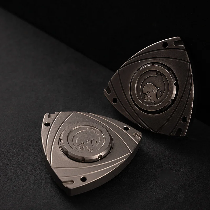 

Decompression Finger Flip Toy Kinetic Skill Fingertip Spinner Stress Relief Toy Anti-Stress Pocket Desk Rotating Toys Adult Gift