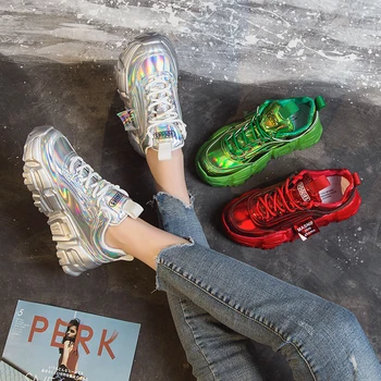 

Fashion Outdoor Walking red Lace-up Casual Non-slip Platform Shoes Fashion Colorful Sneakers Thick-soled design Mujer