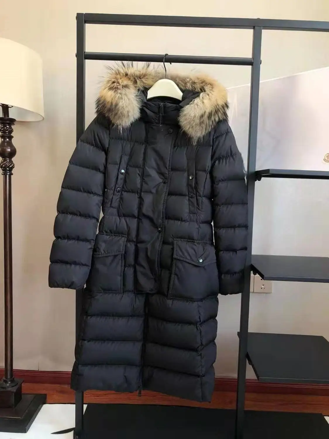 

2019 New Style Winter Down Jacket Long Style Warmer And Thicker And Super High Quality WOMENS1905