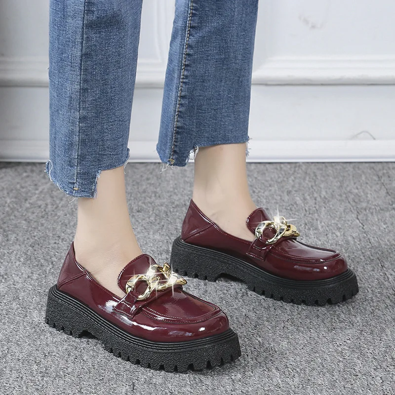 Mocasines gruesos de charol para mujer, zapatos de plataforma punta redonda y cadena de Metal, planos sin hechos a mano, Zapatos de mujer| - AliExpress