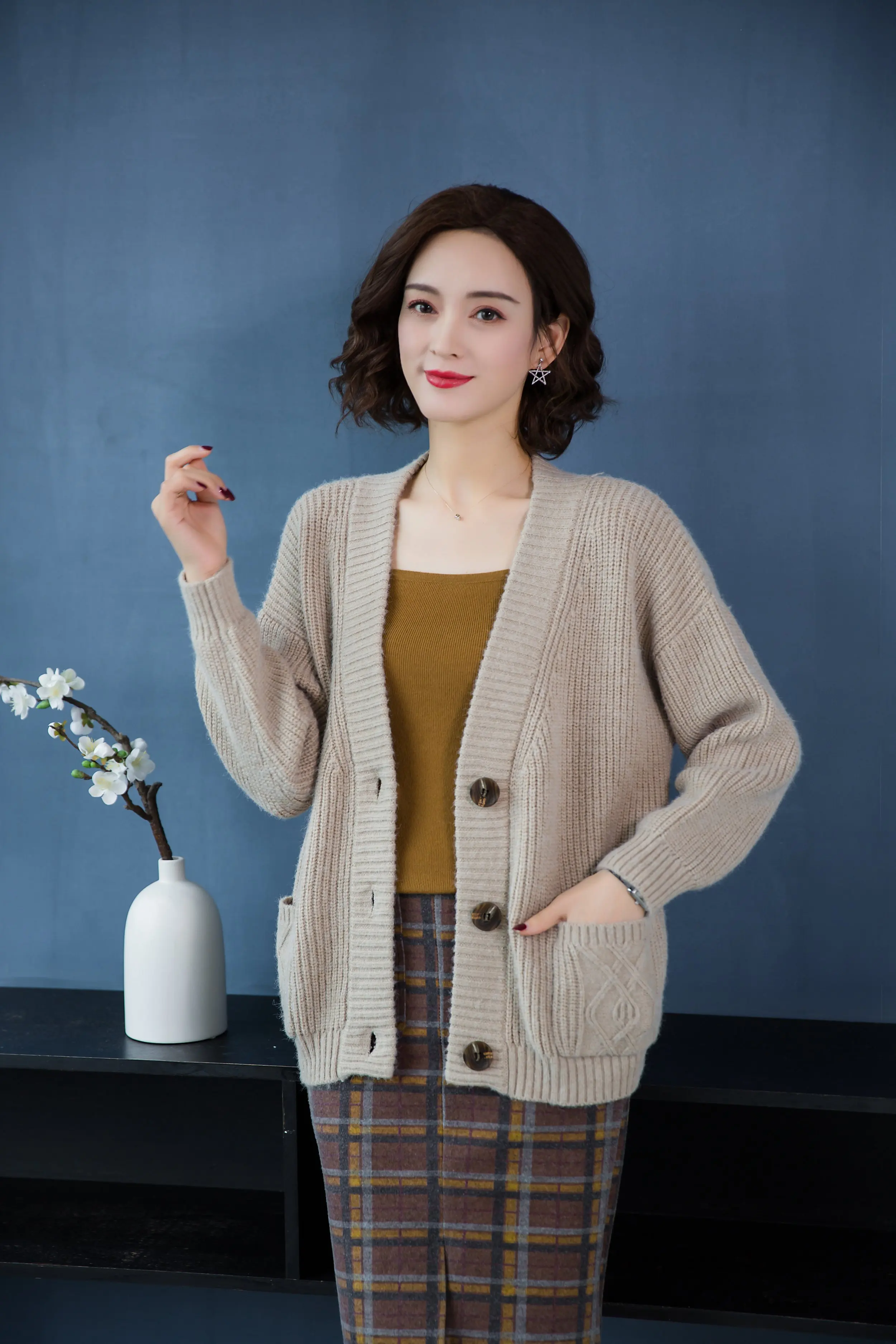 YISU Fashion Solid Knitted Cardigan Women Casual Long Sleeve Autumn winter Female Crochet Short paragraph Cardigans Women