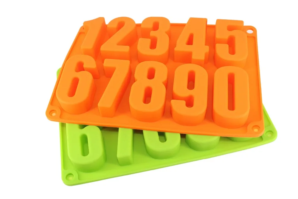 3733976852_794844142