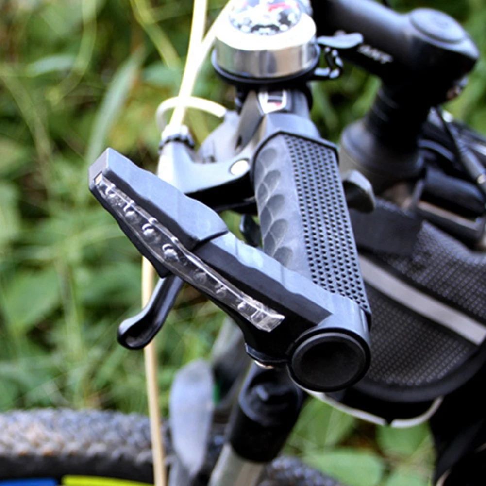 

1 Pair PVC Riding Led Turn Indicator Lights Mountain Bike Flashing Lamp With Handle Grip Outdoor Bicycle Warning Light