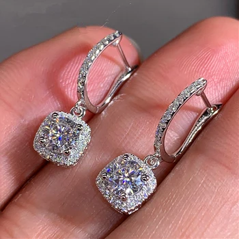 Aretes colgantes de forma cuadrada brillante para mujer