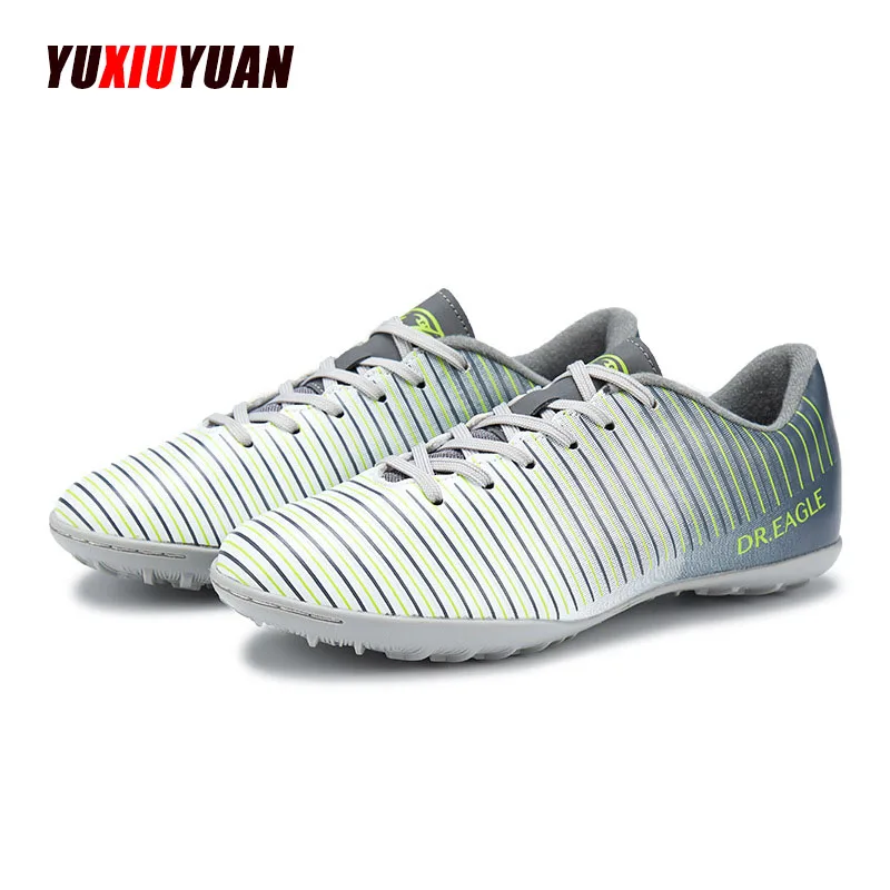 

New Men Kids Outdoor Black Soccer Shoes Training Football Boots Soccer Cleats Sports Sneakers Eur Size 38-45 teens