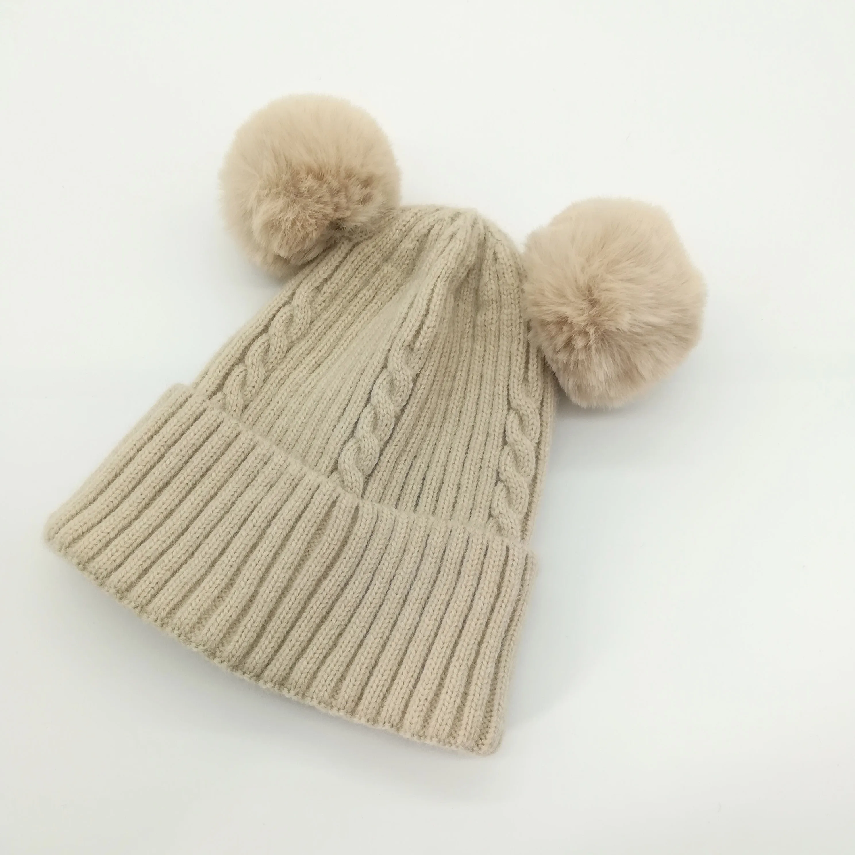 beige KUE042 женская зимняя шапка для взрослых теплые вязаные шапочки шапка 2 помпонами для девочек толстые теплые шапочки шапки - Цвет: beige
