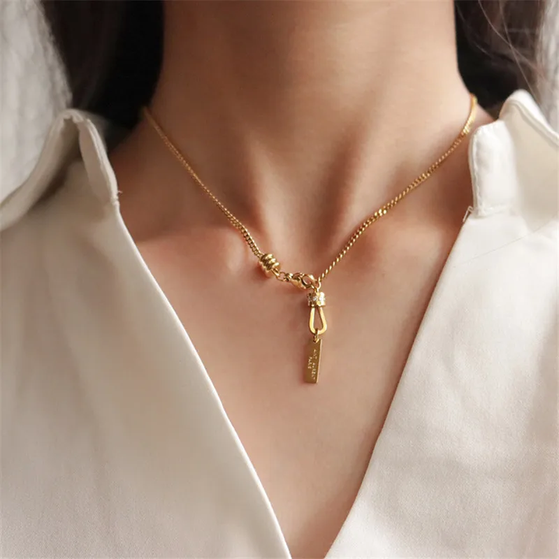 Unique 18 K Gold Color Zircon Drill U 