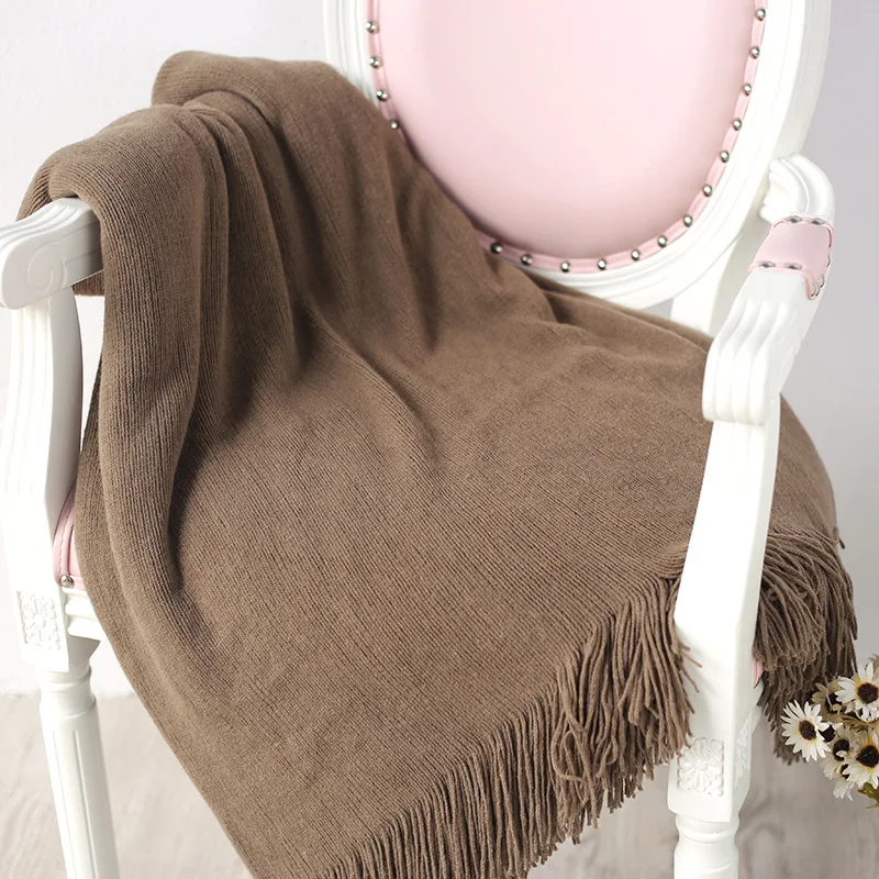 INS solid color tassel blanket fashion comfortable air conditioning shawl blanket home simple travel blanket - Цвет: Khaki