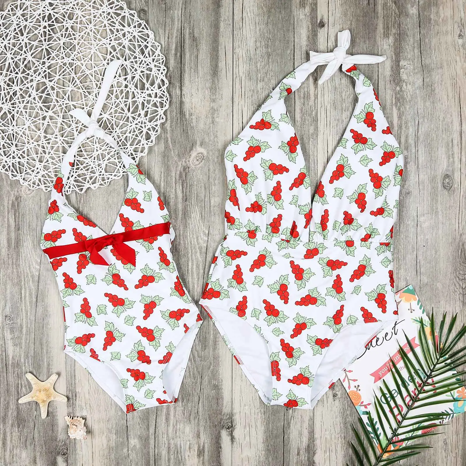 

Summer New Casual Parent-child For Mom and My One-piece Allover Printed Halter Swimsuit