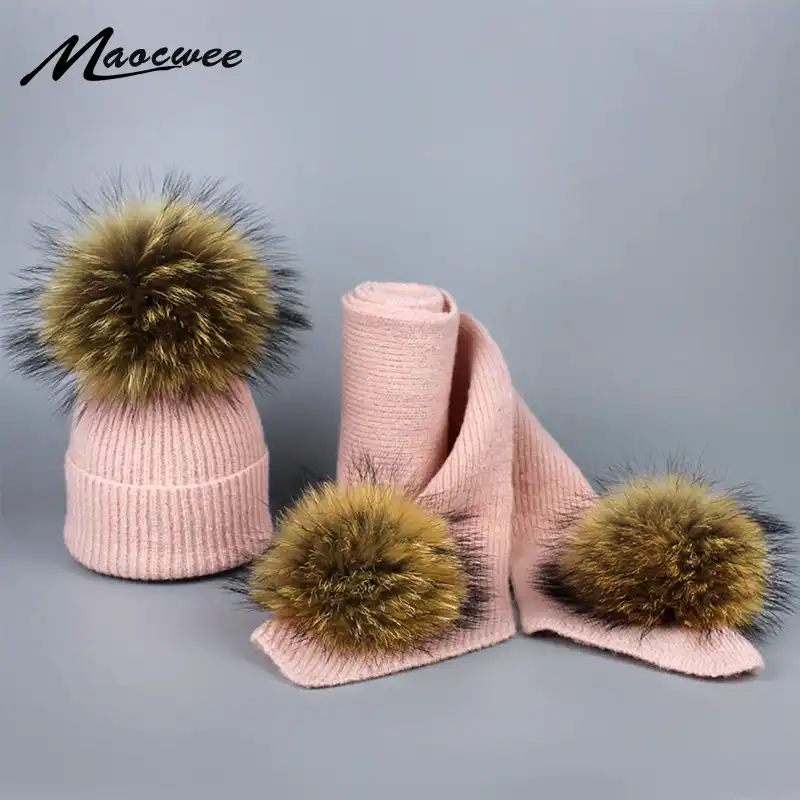 women's wool hat and scarf set