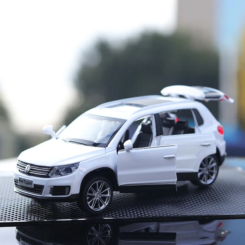 Украшение салона автомобиля, 1:32, роскошный сплав, литая модель автомобиля, шесть дверей, можно открыть для интерьера, аксессуары и детский подарок