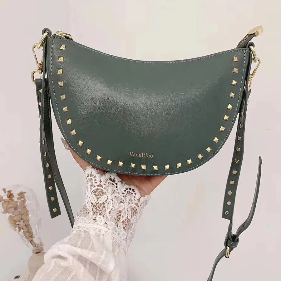 Casual Half Moon Handbag Women New 2020 Fashion Shoulder Messenger Bag Letter Rivet Purse Lady High Quality PU Handbags | Багаж и сумки