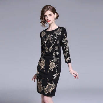 

New Rome Knitted Embroidery Dress Women Bodycon Pencil Dress Zomerjurk Dames 2020 Dresses Woman Party Night Robe Pull K6435