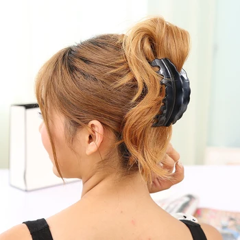 

Women Hair Clips Octopus Volume Girls Hair Claw Clips Jaw Durable Hair Styling Ornaments Strong Hold Hair SK88