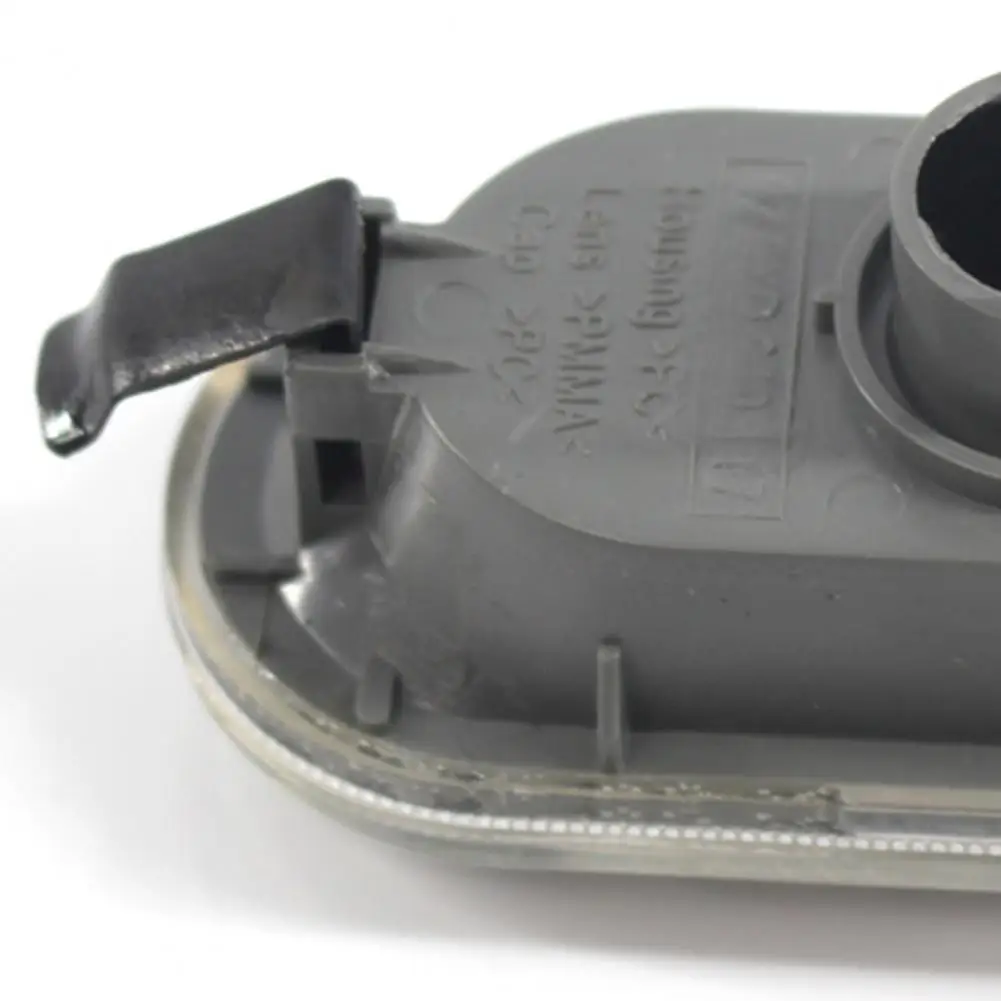 Side Marker Light Housing Accessory Replacement Oval External Warning Clearance Lamp Bezel 1J0949117 VW Bora Golf 4 MK4