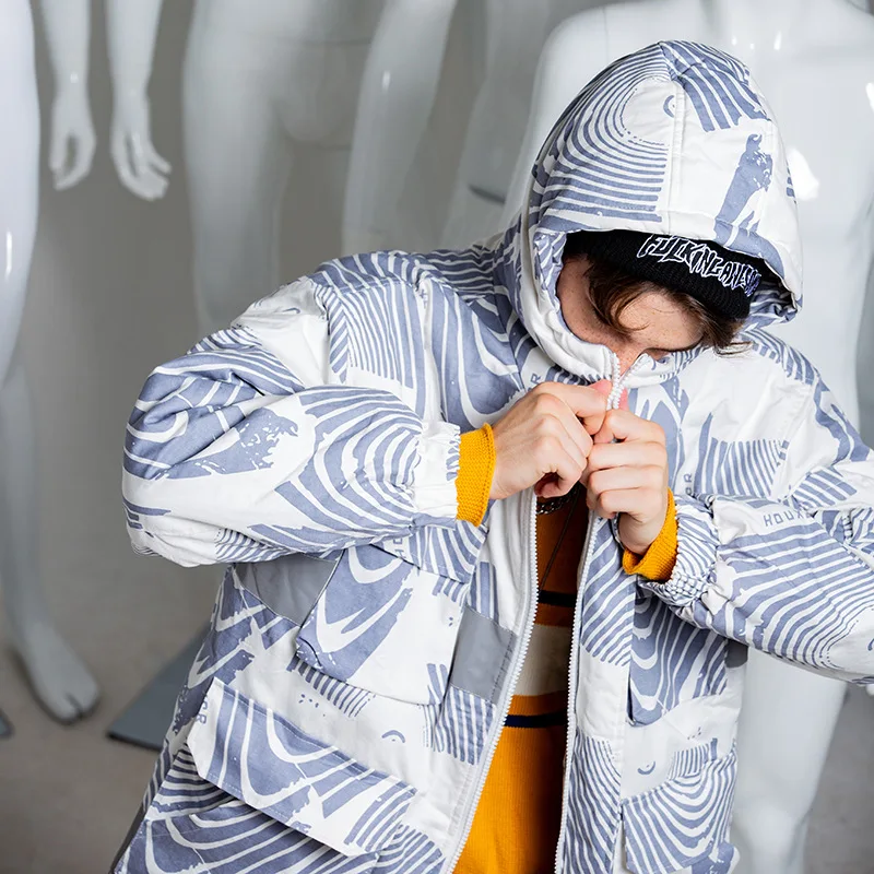 

Vertical Ze Produced 18aw National Trends Origional Snowflake Printed Reflective Strips Hooded Cotton-padded Clothes