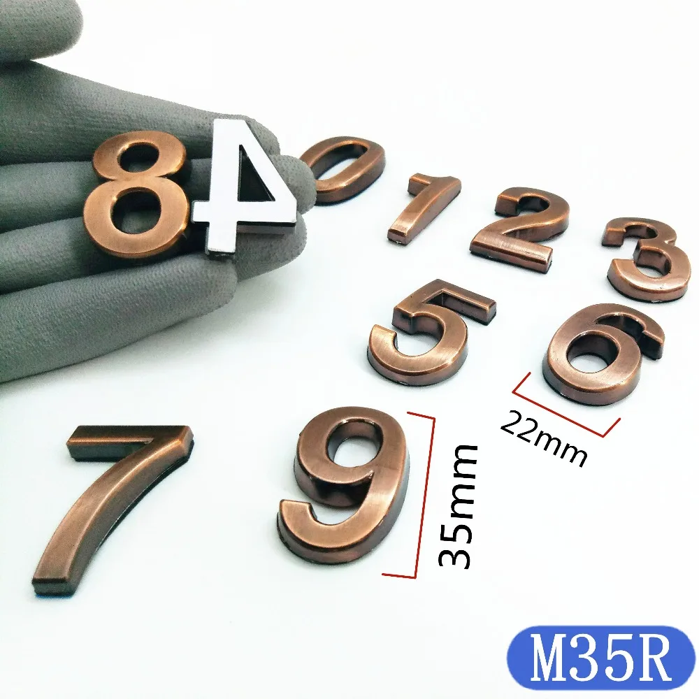 M35R红古塑料门牌翻拍=全家福+手拿+白底