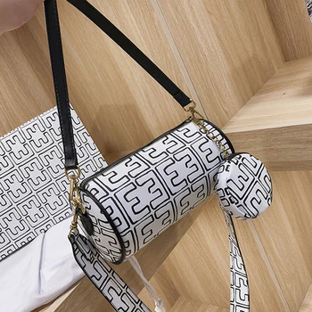 

Baguette Crossbody Bag for Women Fashion Composite Bags Single Shoulder Messenger Bag Ladies Purses and Handbags Louis Brand cc