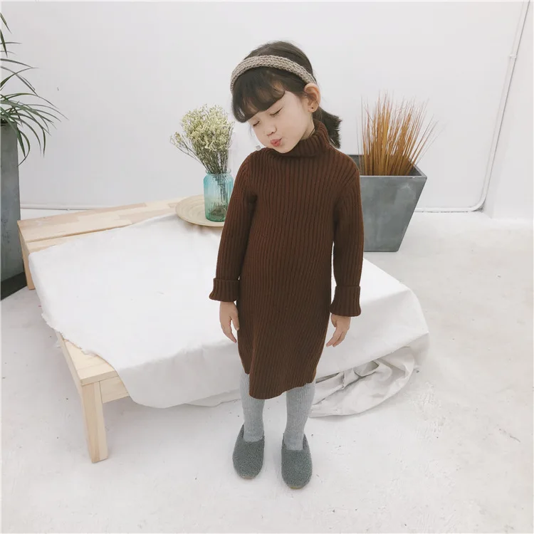 Новое осенне-зимнее вязаное платье для девочек детская одежда тонкий свитер принцессы для девочек свитер в рубчик для маленьких девочек для детей от 1 до 7 лет
