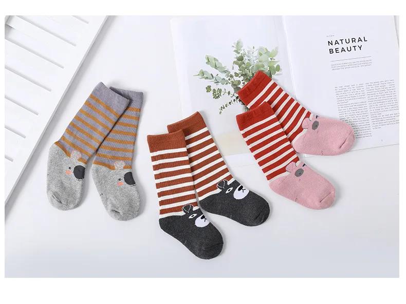 SLKMSWMDJ/ зимние махровые толстые носки для малышей, детские носки без пяток в полоску с героями мультфильмов, теплые носки для новорожденных мальчиков и девочек 0-36 месяцев, 3 пары