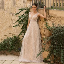 

Plus Size Wedding Luxury Dress For Bride V Neckline Thin Open Back Sleeveless Corset Sparkly Tulle Formal Party Bridal Gown 2021