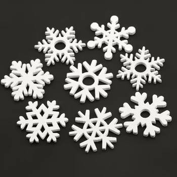 

50PCS 35mm Mix Shape Wooden White Snowflakes Christmas Ornaments Xmas Pendants New Year Christmas Decorations for Home