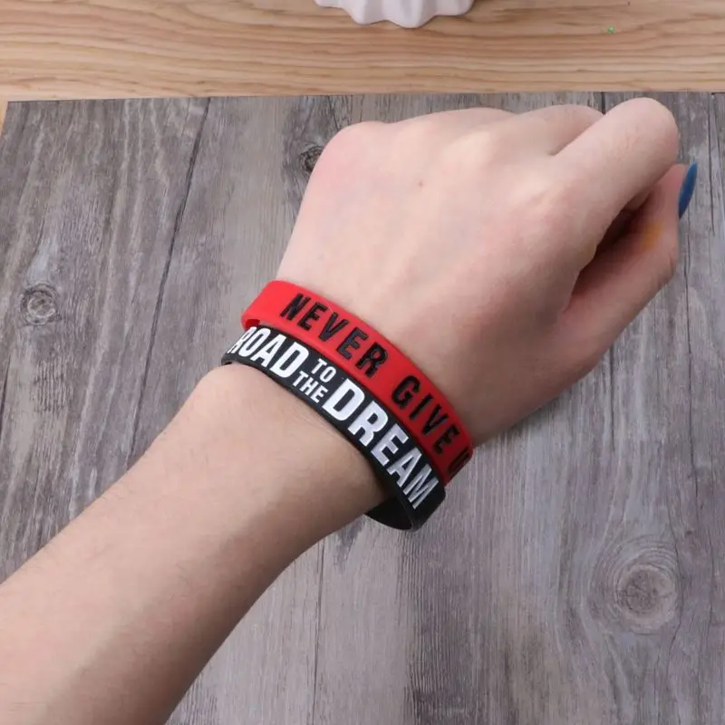 Bracelet Jewelry Road to the Dream Never Give Up Motivational Bracelets Silicone Rubber Band Elastic Inspirational Bracelets Jewelry Gift