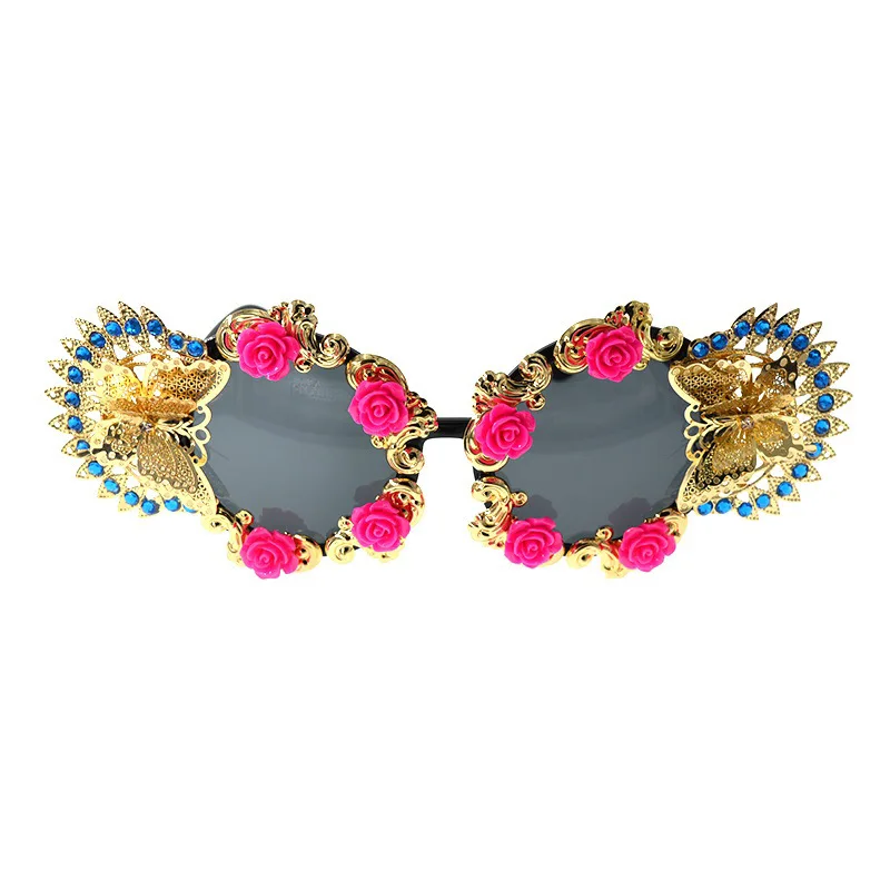 

Baroque Butterfly Sunglasses Rose Gold Rhinestone Crystal Diamond Luxury.womens Designer Weird Punk Ladies Sunglasses Trend 2019