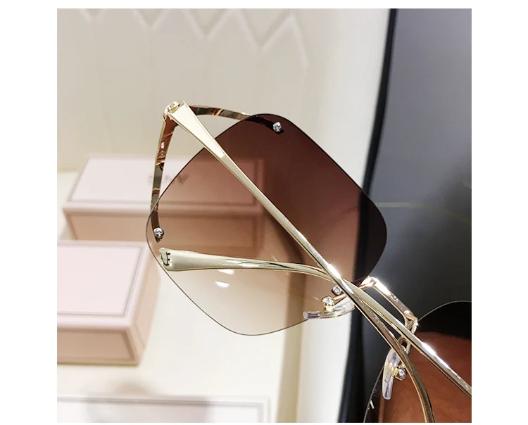 O1CN01lgGuW31EKYUyCDtkU_!!685960333