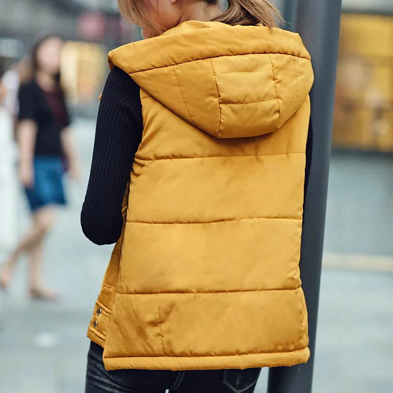 Sungtin New Design Autumn Winter Women Cotton Vest Hooded Warm Waistcoat Female Outwear Sleeveless Coats White Black