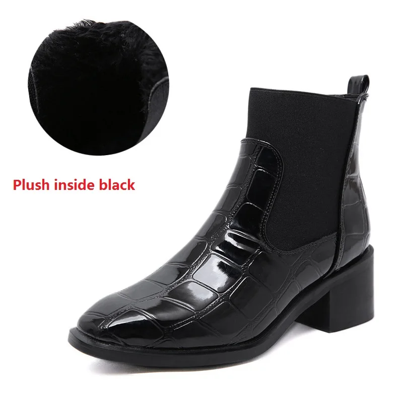 Plush inside Black Fletiter женские сапоги Челси из натуральной кожи; обувь с перфорацией и резным узором; модные ботинки на низком каблуке; женская обувь; Сезон Зима; Дамская обувь - Цвет: Plush inside Black