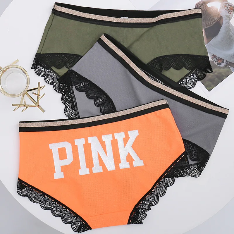 13577831618_1565810795