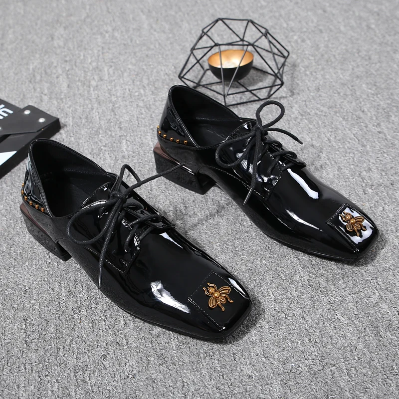 

runway patent leather shoes thick women Fashion lace up square toe low heels rivet bee black oxford suede stud Zapatos femeninos