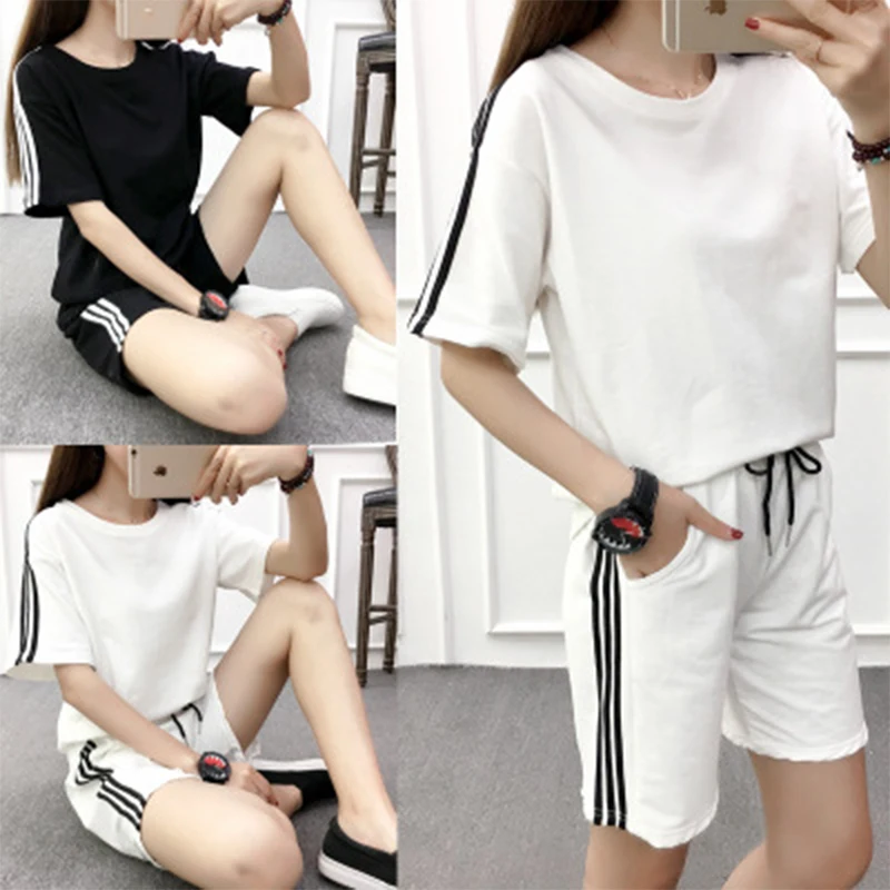 

2020 Harajuku summer loose two-piece stitching T-shirt comfortable breathable sports shorts hot pants two-piece suit