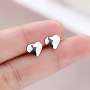 

New Style Fashion Heart Earrings Women's Elegant Simple Silver-plated Ear Stud Heart Small Ear Stud