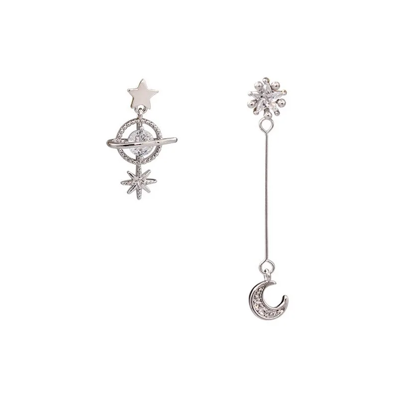 

S925 Silver Needle Creative Planet Moon Asymmetrical Ears Small Fresh Temperament Fine Ear Nails Anti-Allergic Jewelry