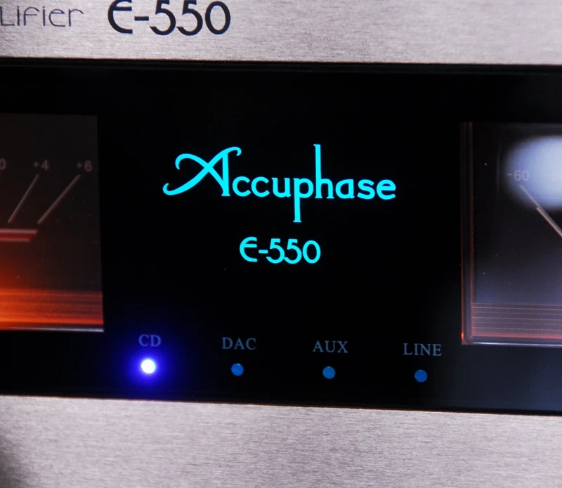 Копия Accuphase E 550 Pure класса A (30 Вт 8 Ом) гарантированная линейная мощность Φ 3
