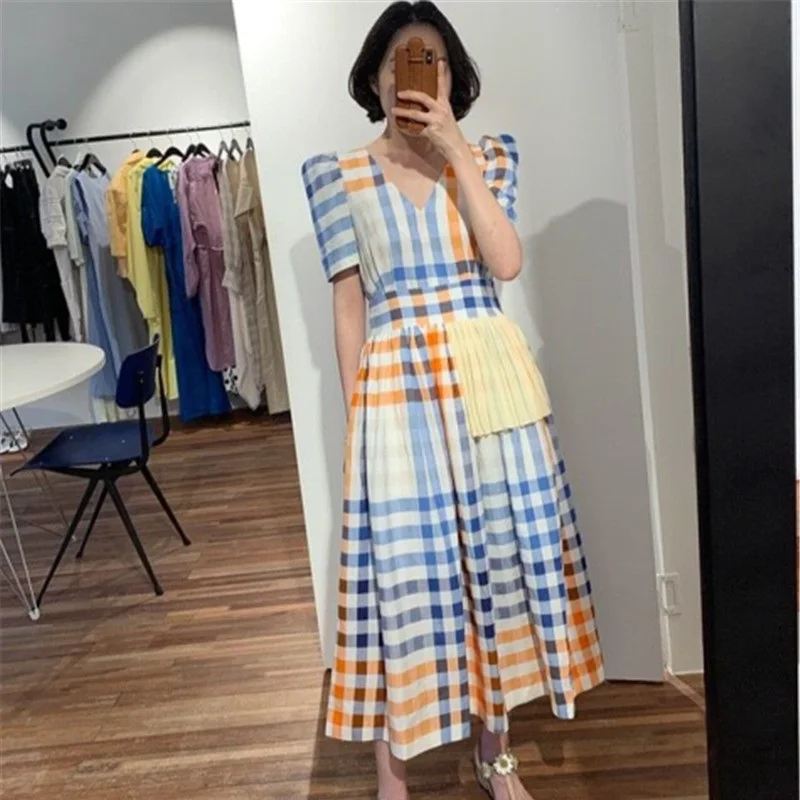 

Limiguyue women patchwork plaid long dress v neck empire lace up bow pleated dress chic fashion korea robe vestidos new Y158