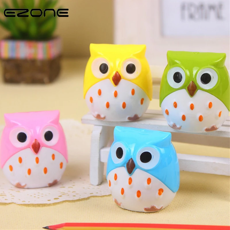 

EZONE 1PC Double Orifice Pencil Sharpener Cartoon Owl Modelling Pencil Sharpeners Creative Students Stationery 4 Color To Choose