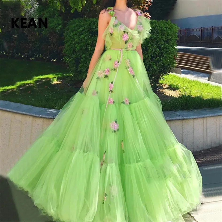 

Kelly Green Evening Dress V-Neck Applique Robe De Soiree Formal Islamic Dubai Kaftan Saudi Arabic Boho Prom Dress vestidos