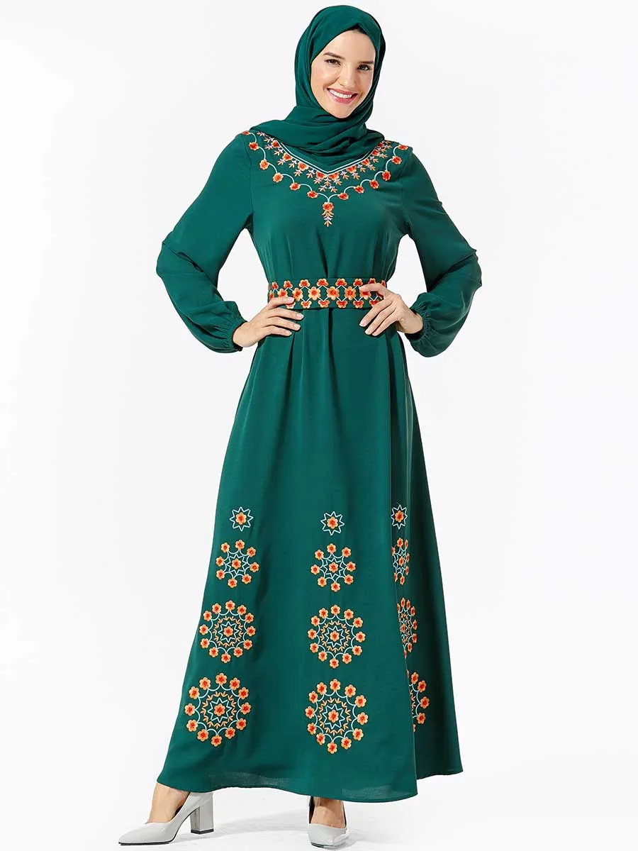 12397760631_1914155520