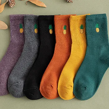 

Women Funny Socks Fashion Retro Women Embroidery Pineapple Harajuku Autumn Casual Socks Patchwork Mid Socks Calcetines Mujer