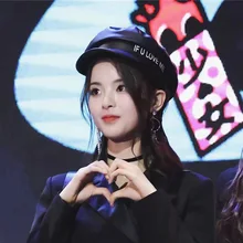 2019pu, кожа восьмиугольная шляпа женщина Англия Ins Досуг Хан Чао улыбающееся лицо берет художника