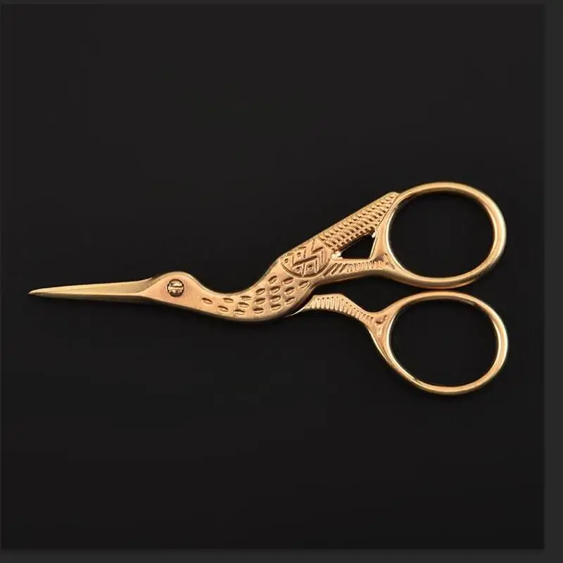 1Pcs/Lot Durable Stainless Steel Vintage Classic Embroidery Scissors Art Stork Crane Bird Scissors Cutters Styling Tools