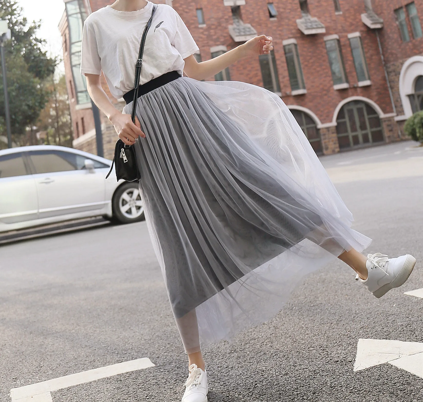 Многослойная юбка в богемном стиле на весну и осень, модная женская плиссированная однотонная фатиновая юбка с высокой талией, новинка года, шорты средней длины для девочек
