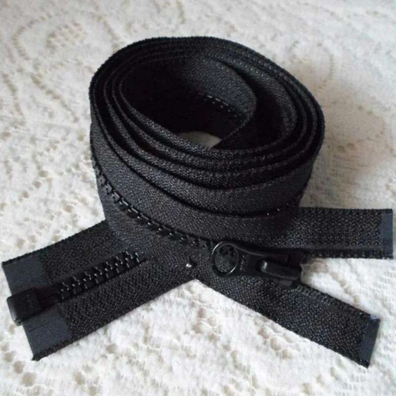 

Cheap Ykk Zipper Black 65cm 5# Resin Single Open End Fastener for kids Jacket Down Sewing Accessories Wholesale