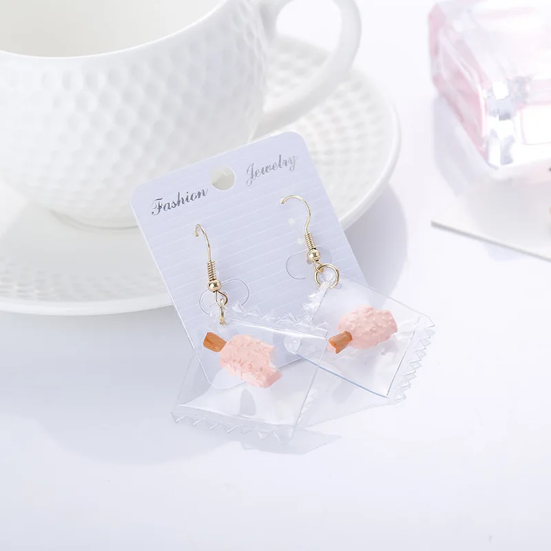 4511196888_1571512077