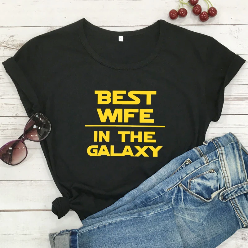 black-yellow text Лучшая жена в Галактике модная черная футболка с желтыми буквами tumblr футболки женские футболки топы Графические футболки - Цвет: black-yellow text