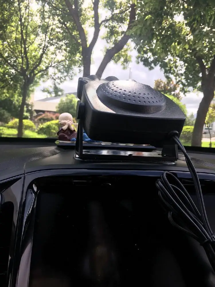 TWISTER.CK Portable Car Fan Electric Car Fan with Heating Function Defroster 12V 3-Outlet Plug Thermostat in Cigarette Lighter