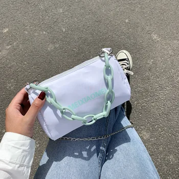 

Small bag female 2020 new spring retro foreign air Messenger bag shoulder bag handbag color portable chain